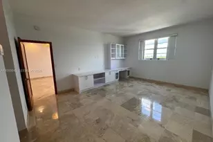 90 Edgewater Dr, Coral Gables, FL 33133 - Photo 31