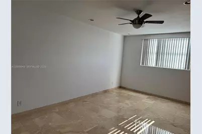 90 Edgewater Dr #PH15, Coral Gables, FL 33133 - Photo 11