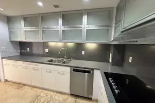90 Edgewater Dr, Coral Gables, FL 33133 - Photo 13