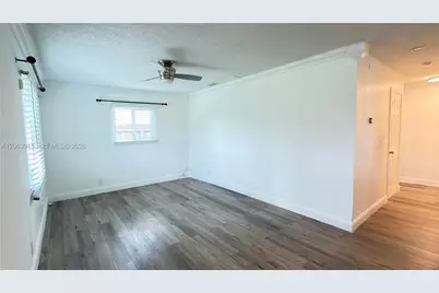 8151 SW 7th St, North Lauderdale, FL 33068 - Photo 13