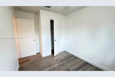 8151 SW 7th St, North Lauderdale, FL 33068 - Photo 21