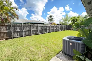 8151 SW 7th St, North Lauderdale, FL 33068 - Photo 35