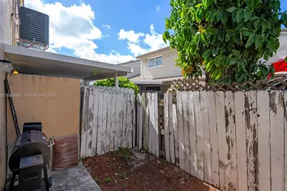 2421 W 52nd Pl #2-1, Hialeah, FL 33016 - Photo 21