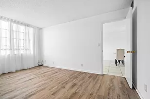 8900 Washington Blvd, Pembroke Pines, FL 33025 - Photo 21