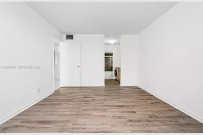 8900 Washington Blvd #205, Pembroke Pines, FL 33025 - Photo 29