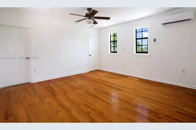 4128 Pinta Ct, Coral Gables, FL 33146 - Photo 13