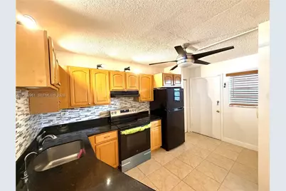 1660 NE 191st St #406-1, Miami, FL 33179 - Photo 3