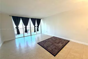 1660 NE 191st St, Miami, FL 33179 - Photo 5