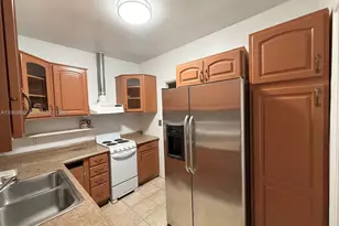 1120 NE 115th St, Biscayne Park, FL 33161 - Photo 13