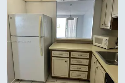 1331 Lincoln Rd #905, Miami Beach, FL 33139 - Photo 5