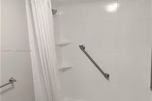8401 SW 107th Ave, Miami, FL 33173 - Photo 31