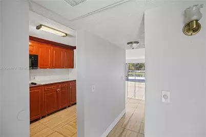 661 N University Dr #1-103, Pembroke Pines, FL 33024 - Photo 1