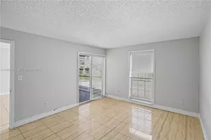 661 N University Dr, Pembroke Pines, FL 33024 - Photo 13