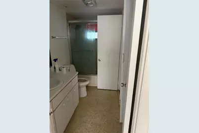 15600 NW 7th Ave #301-1, Miami, FL 33169 - Photo 5