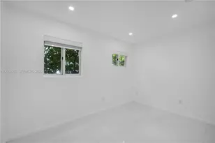 801 15th St, Miami Beach, FL 33139 - Photo 11