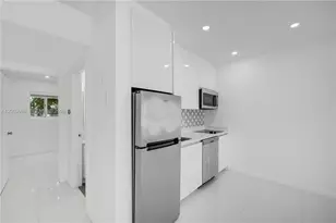 801 15th St, Miami Beach, FL 33139 - Photo 5
