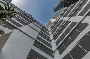 1060 Brickell Ave, Miami, FL 33131 - Photo 17