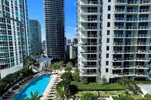 1060 Brickell Ave, Miami, FL 33131 - Photo 9