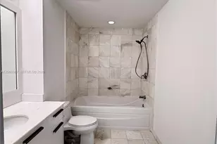 1060 Brickell Ave, Miami, FL 33131 - Photo 13
