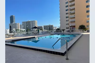 111 Golden Isles Dr #F2, Hallandale Beach, FL 33009 - Photo 19