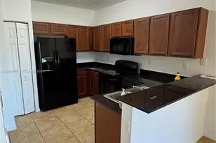 10870 NW 88th Terrace, Doral, FL 33178 - Photo 3