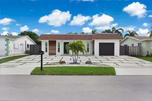 208 SE 4th Terrace, Dania Beach, FL 33004 - Photo 9