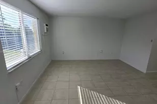 6980 NW 186th St, Hialeah, FL 33015 - Photo 7