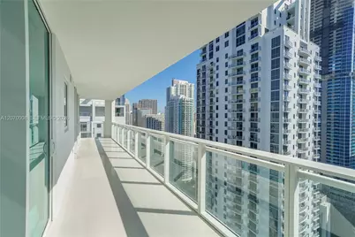 1080 Brickell Ave #3406, Miami, FL 33131 - Photo 1