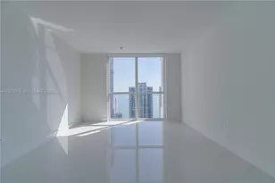 1080 Brickell Ave, Miami, FL 33131 - Photo 13