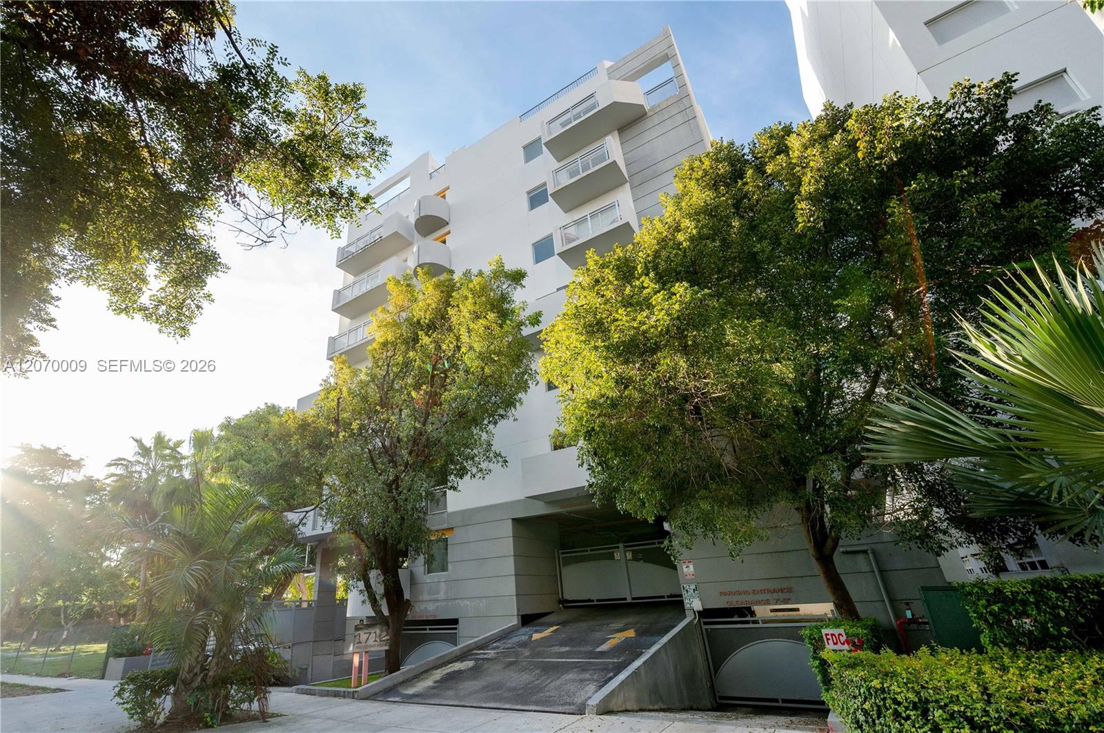 1712 SW 2nd Ave #PH7/807 - 1712 SW 2nd Ave #PH7/807, Miami, FL 33129 Luxury Property | Jose Angel Pina