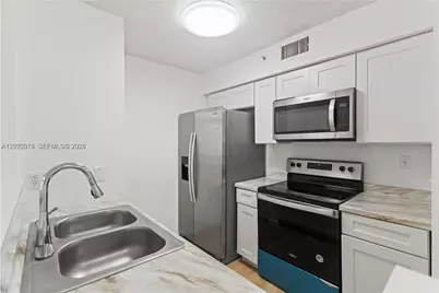 2051 Renaissance Boulevard #202, Miramar, FL 33025 - Photo 5