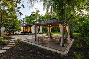 10901 NE 3rd Ave, Miami, FL 33161 - Photo 13