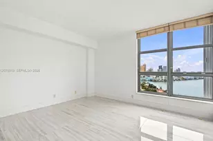 19195 NE 36th Ct, Aventura, FL 33180 - Photo 19