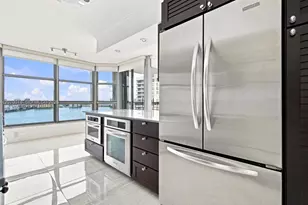 19195 NE 36th Ct, Aventura, FL 33180 - Photo 11