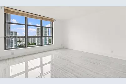 19195 NE 36th Ct #2601, Aventura, FL 33180 - Photo 13