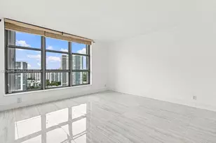 19195 NE 36th Ct, Aventura, FL 33180 - Photo 13