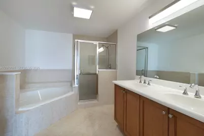 8395 SW 73rd Ave #602, Miami, FL 33143 - Photo 21