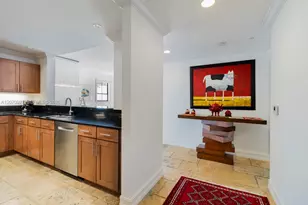8395 SW 73rd Ave, Miami, FL 33143 - Photo 3
