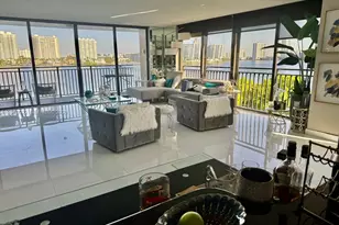 17720 N Bay Rd, Sunny Isles Beach, FL 33160 - Photo 7