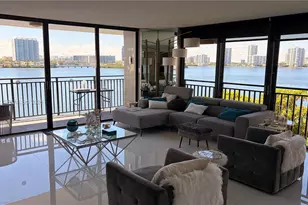 17720 N Bay Rd, Sunny Isles Beach, FL 33160 - Photo 5