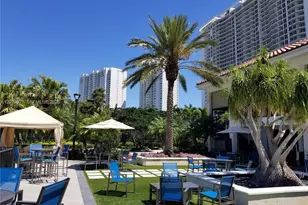 3000 Island Blvd, Aventura, FL 33160 - Photo 99