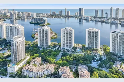 3000 Island Blvd #1106, Aventura, FL 33160 - Photo 1