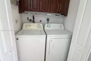 7776 W 36th Ave, Hialeah, FL 33018 - Photo 15