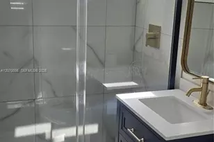 1130 NE 111th St, Miami, FL 33161 - Photo 5