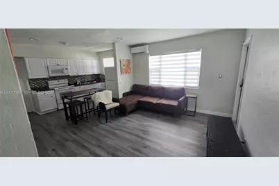 1130 NE 111th St #1130, Miami, FL 33161 - Photo 5