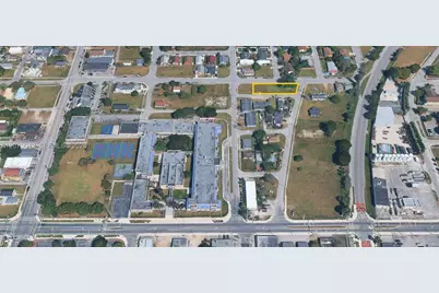 321 SW 6 Street, Homestead, FL 33030 - Photo 1