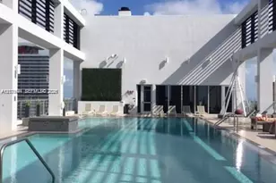 151 SE 1st St, Miami, FL 33131 - Photo 13