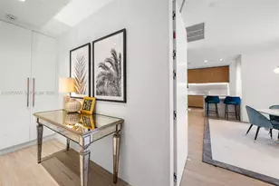 8701 Collins Ave, Miami Beach, FL 33154 - Photo 27