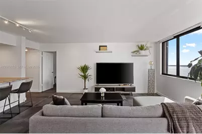 540 Brickell Key Dr #1519, Miami, FL 33131 - Photo 11