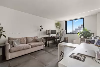540 Brickell Key Dr #1519, Miami, FL 33131 - Photo 25